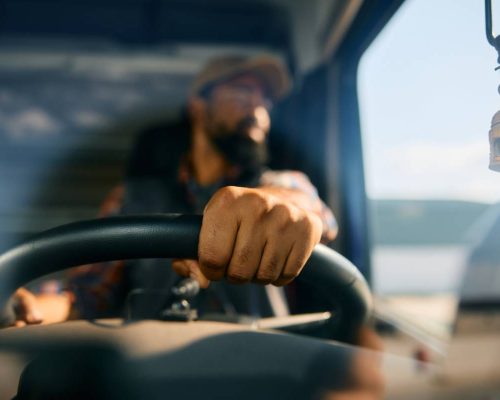Devenir transporteur routier : la formation capacité lourd à distance